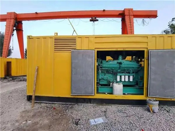农安冬季低温环境下，500KW发电机组应该选择什么类型的启动电瓶？